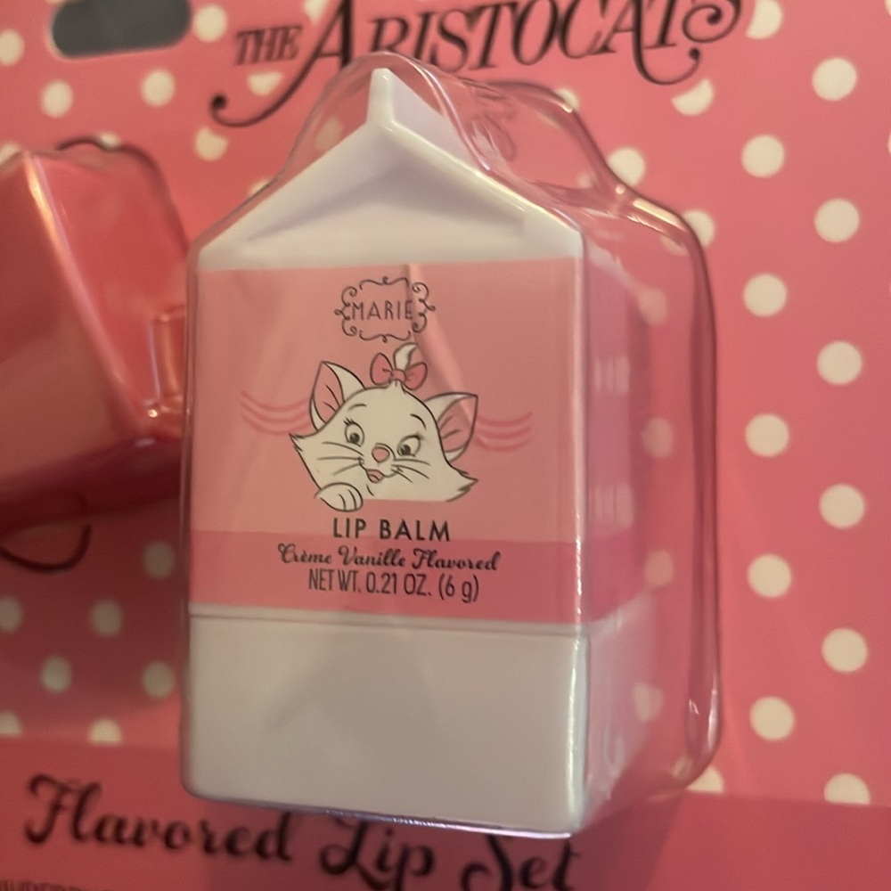 Disney Aristocats Marie Flavored Lip set - Picture 4 of 4